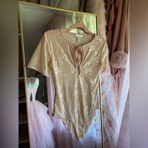 Vintage lace nude bodysuit